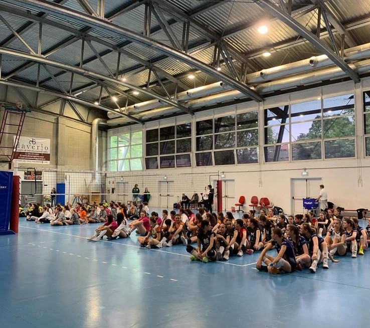 Pallavolo — premiazioni in palestra